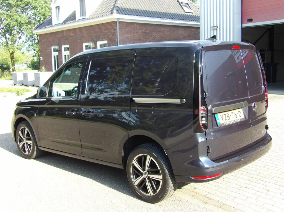 2.0TDi 75 EDITION 2023 AUTOMAAT VOL EXTRA'S 2x SCHUIFDEUR NIEUWSTAAT