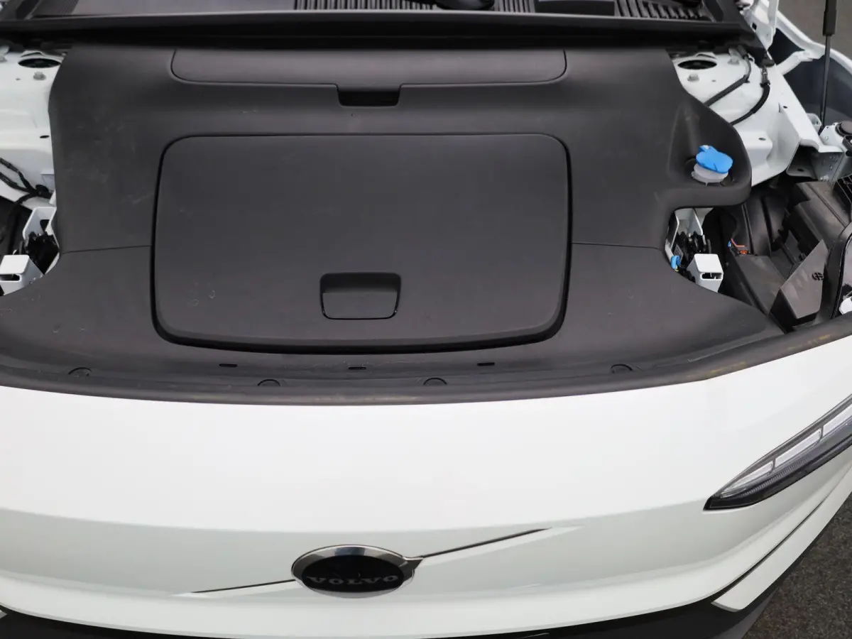 Single Motor Extended Range Core 69Kwh | CAMERA | NAVIGATIE | CLIMATE CONTROL | CRUISE CONTROL | PARKEERSENSOREN | LED | LMV |