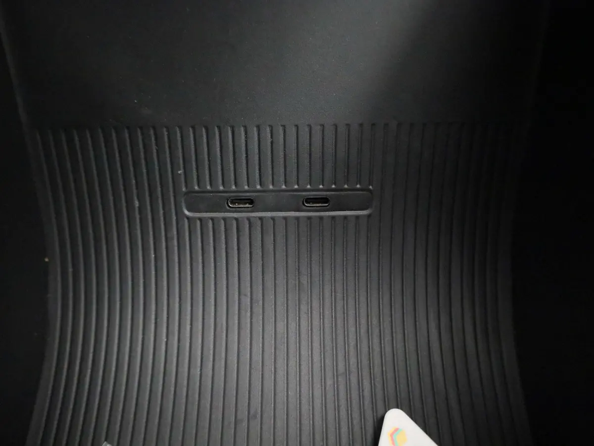 Single Motor Extended Range Core 69Kwh | CAMERA | NAVIGATIE | CLIMATE CONTROL | CRUISE CONTROL | PARKEERSENSOREN | LED | LMV |