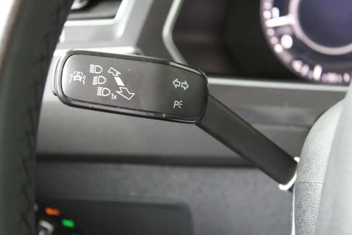1.4 TSI ACT Comfortline Business | Beats Audio | Adaptieve cruise control | Dodehoek-detectie | Stoelverwarming |