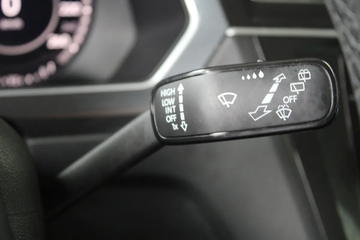 1.4 TSI ACT Comfortline Business | Beats Audio | Adaptieve cruise control | Dodehoek-detectie | Stoelverwarming |