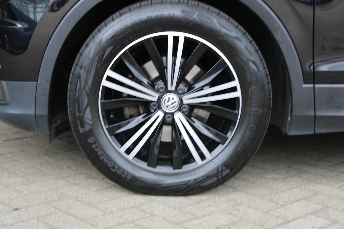 1.4 TSI ACT Comfortline Business | Beats Audio | Adaptieve cruise control | Dodehoek-detectie | Stoelverwarming |