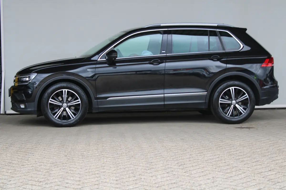 1.4 TSI ACT Comfortline Business | Beats Audio | Adaptieve cruise control | Dodehoek-detectie | Stoelverwarming |