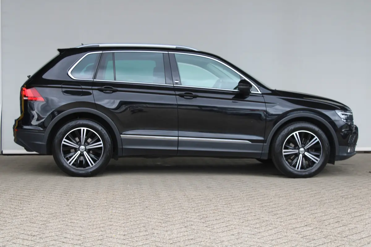 1.4 TSI ACT Comfortline Business | Beats Audio | Adaptieve cruise control | Dodehoek-detectie | Stoelverwarming |