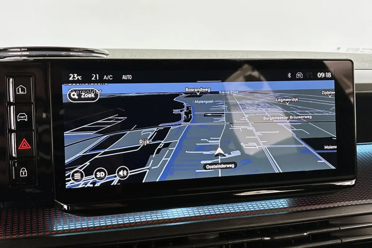1.2 Turbo Hybrid HF Line Camera Apple CarPlay