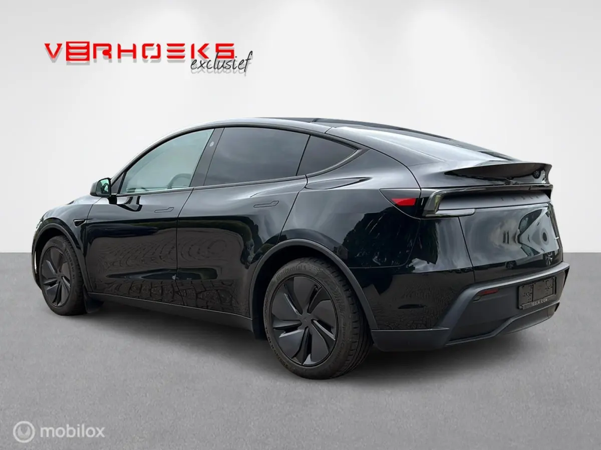Premium Long Range RWD 650km Range WLTP!!