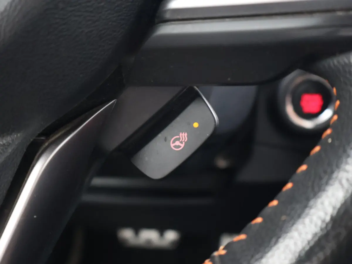 2.0i e-BOXER AUT. AWD LUXURY + TREKHAAK | CAMERA | ADAPTIVE CRUISE | CARPLAY | STOELVERWARMING