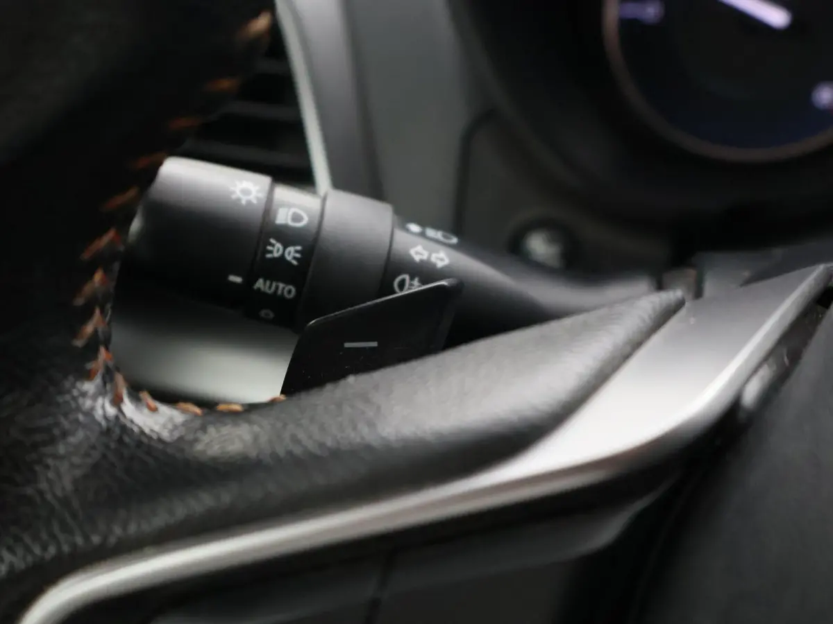 2.0i e-BOXER AUT. AWD LUXURY + TREKHAAK | CAMERA | ADAPTIVE CRUISE | CARPLAY | STOELVERWARMING