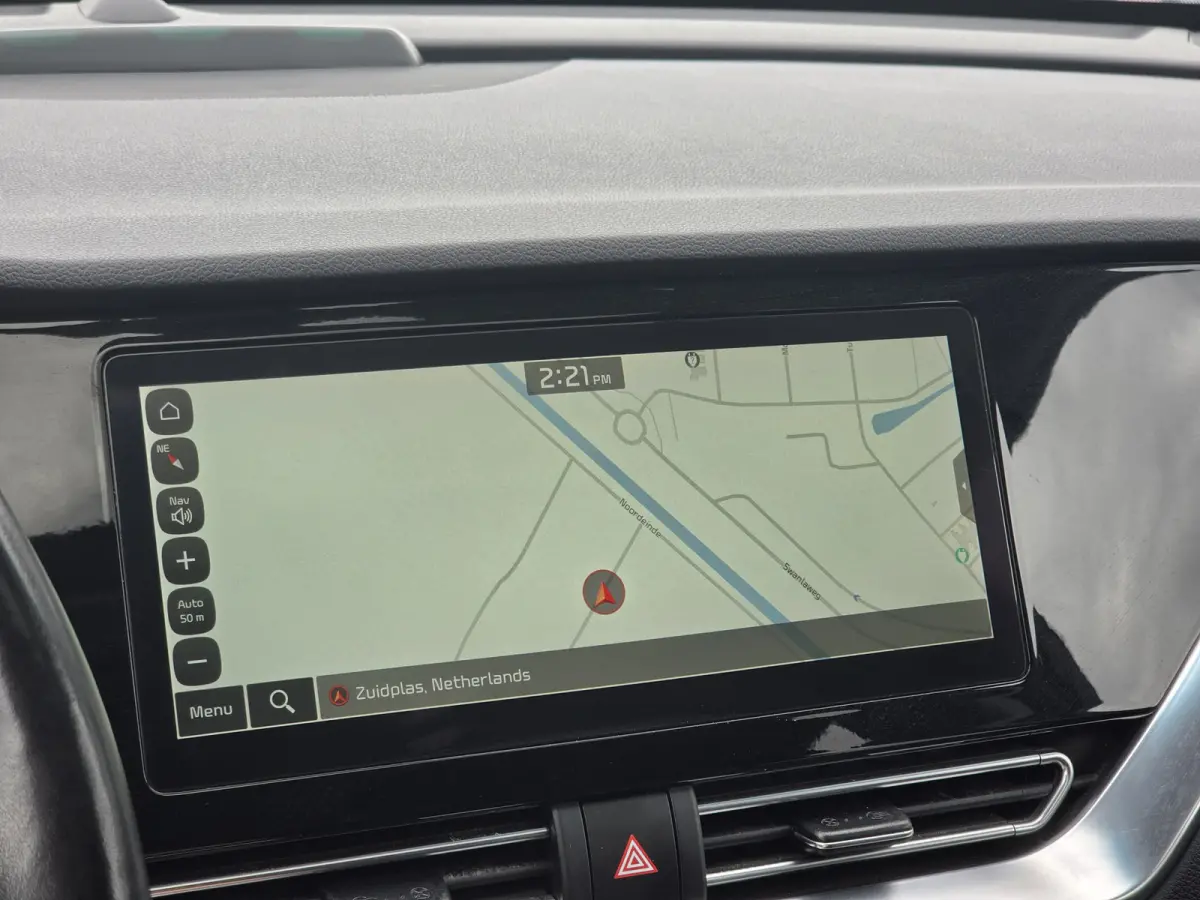 DynamicPlusLine 64 kWh | SOH 100% | 3 Fase laden | Schuif/kanteldak | Half Leder | Andriod Auto | Apple carplay | Navigatie
