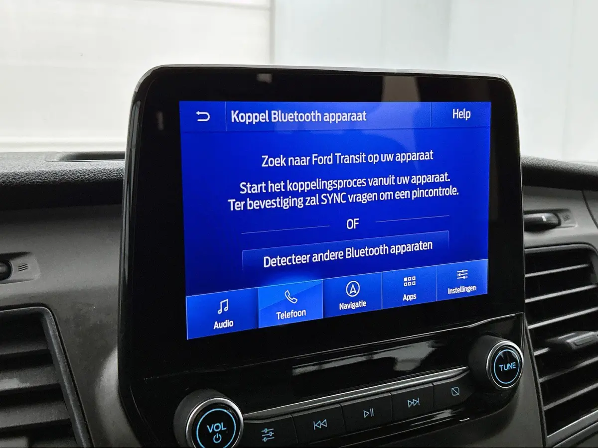 300 2.0 TDCI Automaat L2H1 Trend Dubbele Cabine Airco Navigatie Cruisecontrol Camera PDCVA Trekhaak