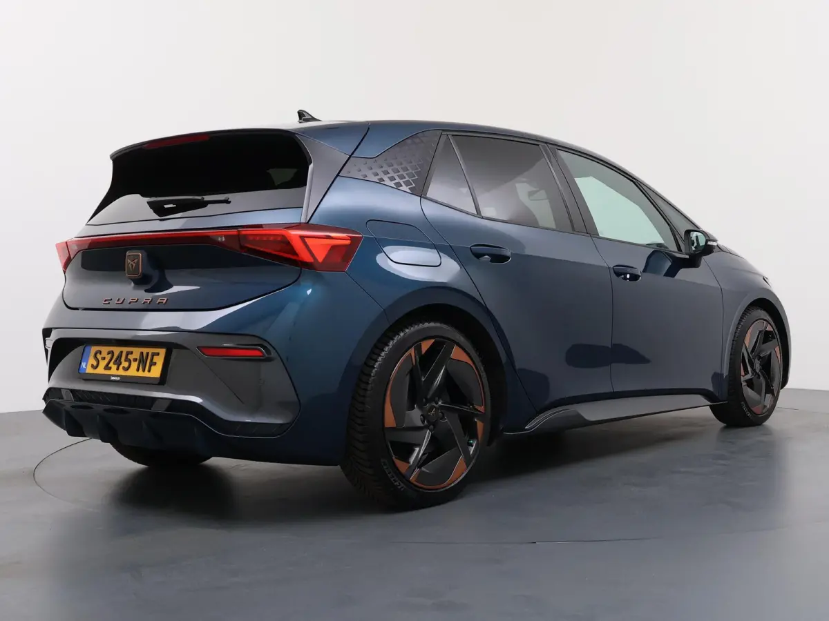 Launch Edition 62 kWh SOH 94,1%| Panoramadak | Head-Up |