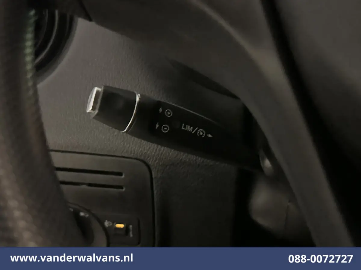 116 CDI 164pk L2H1 Euro6 Airco | Camera | Apple Carplay | Cruisecontrol Android Auto, Bijrijdersbank