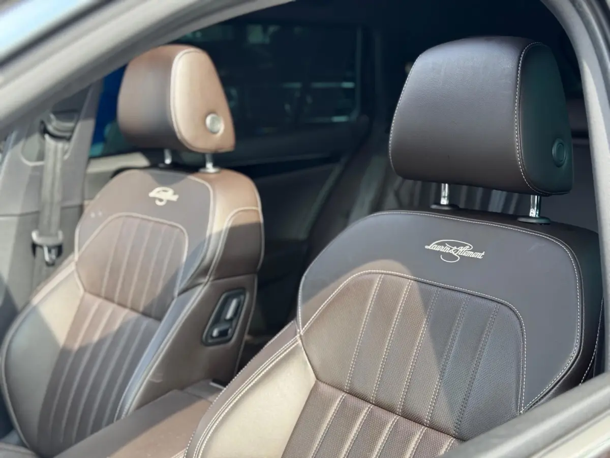 1.4 TSI iV Sportline Business 2021 Full!