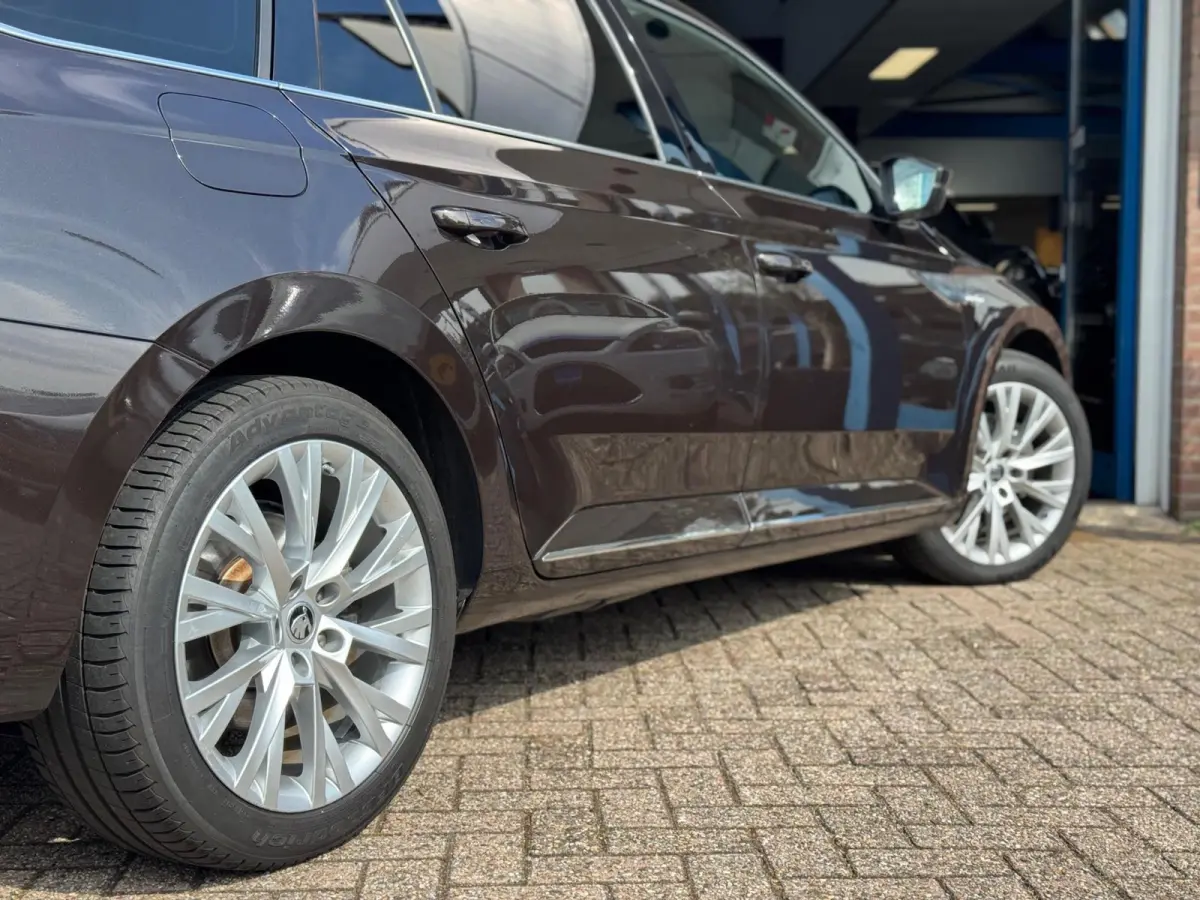 1.4 TSI iV Sportline Business 2021 Full!