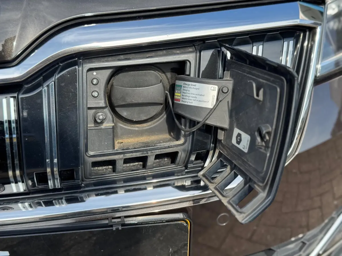 1.4 TSI iV Sportline Business 2021 Full!