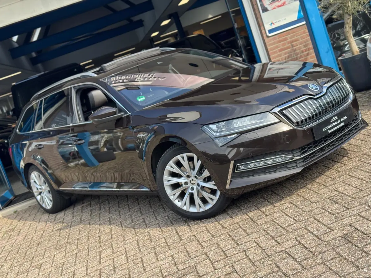 1.4 TSI iV Sportline Business 2021 Full!