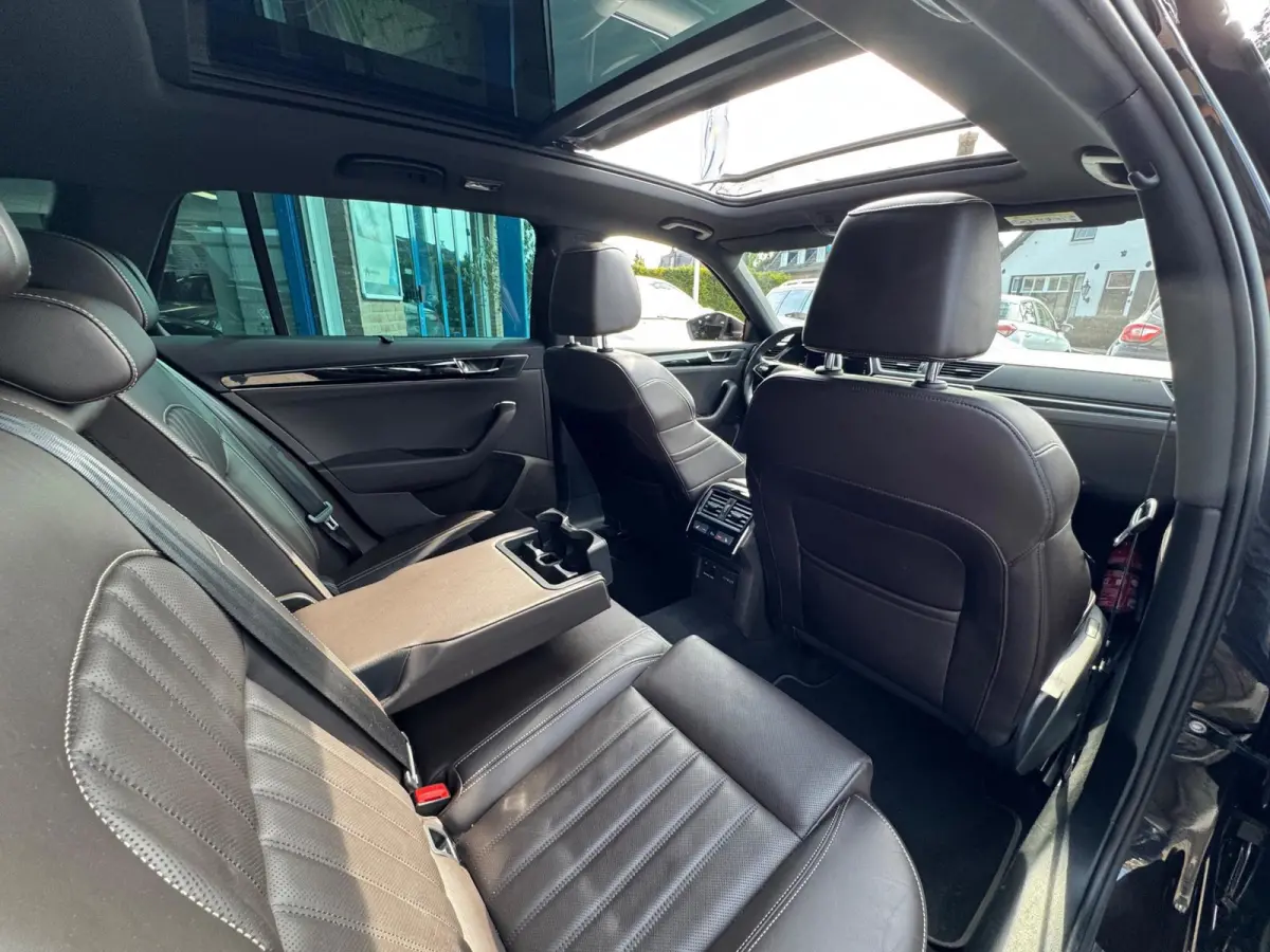 1.4 TSI iV Sportline Business 2021 Full!