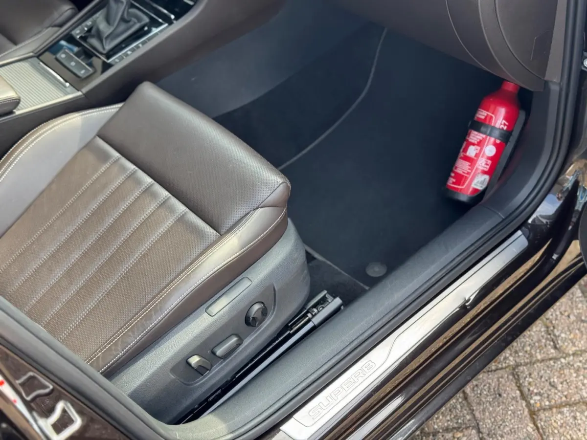 1.4 TSI iV Sportline Business 2021 Full!