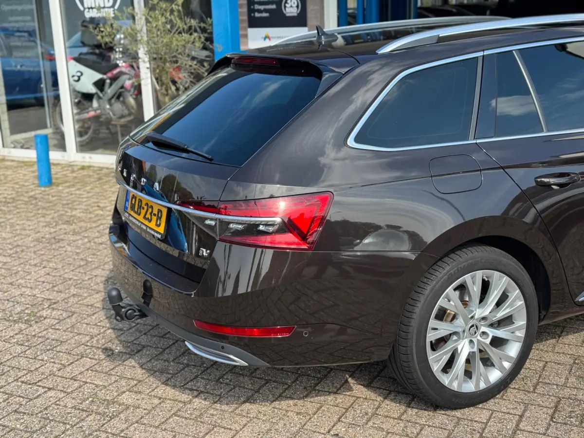 1.4 TSI iV Sportline Business 2021 Full!