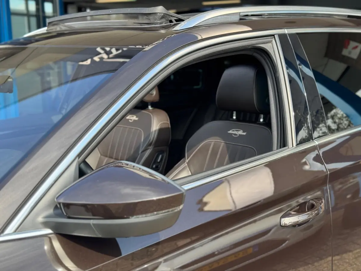 1.4 TSI iV Sportline Business 2021 Full!