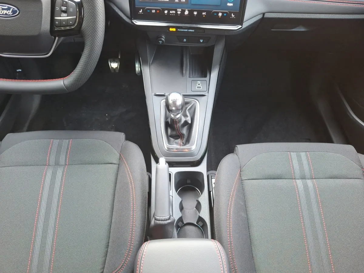 1.0 EcoBoost ST-Line | Achteruitrijcamera | All-Weather banden | Cruise control