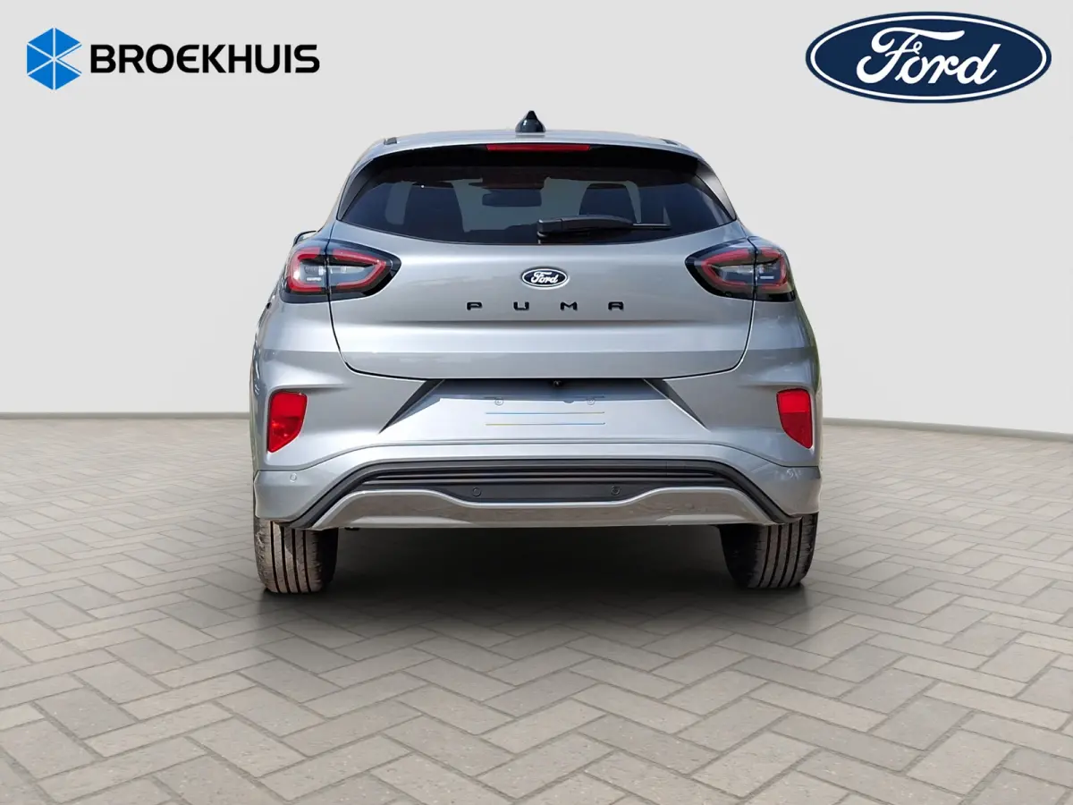 1.0 EcoBoost ST-Line | Achteruitrijcamera | All-Weather banden | Cruise control