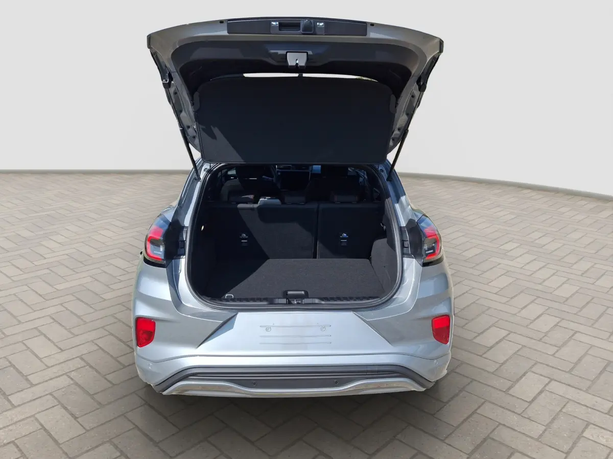 1.0 EcoBoost ST-Line | Achteruitrijcamera | All-Weather banden | Cruise control