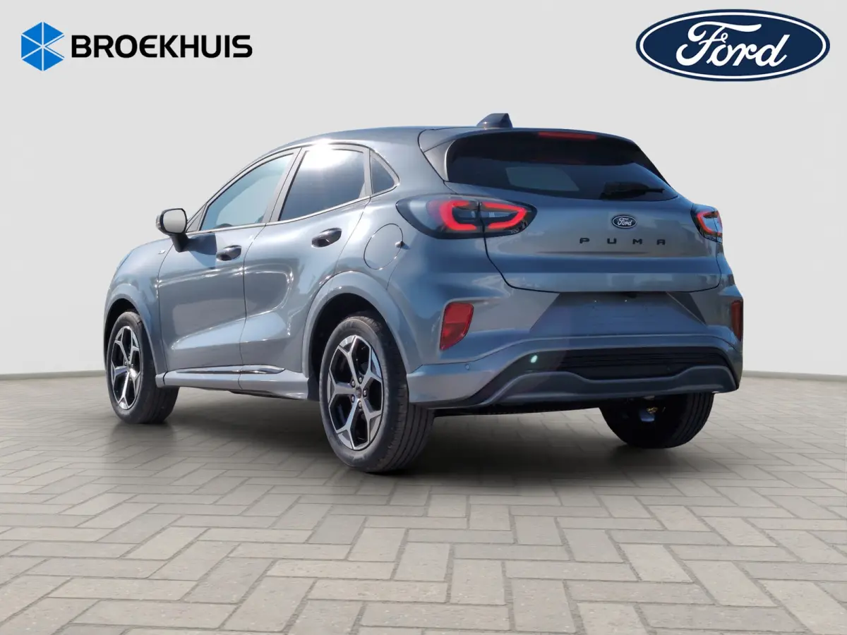 1.0 EcoBoost ST-Line | Achteruitrijcamera | All Weather banden | Buitenspiegels elektrisch verstel- en verwarmbaar