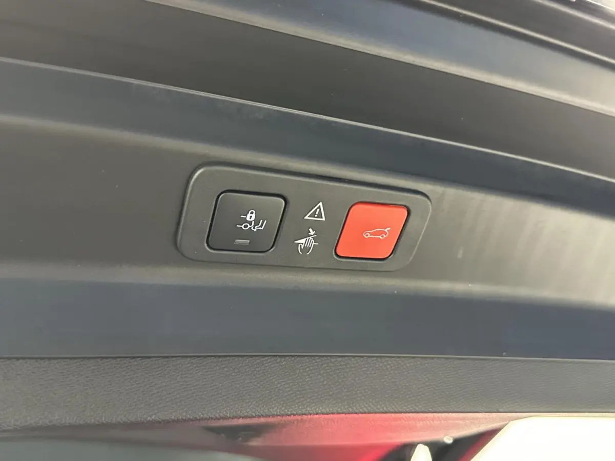 1.2 PureTech Blue Lease Premium CAMERA CARPLAY ECC CRUISE.