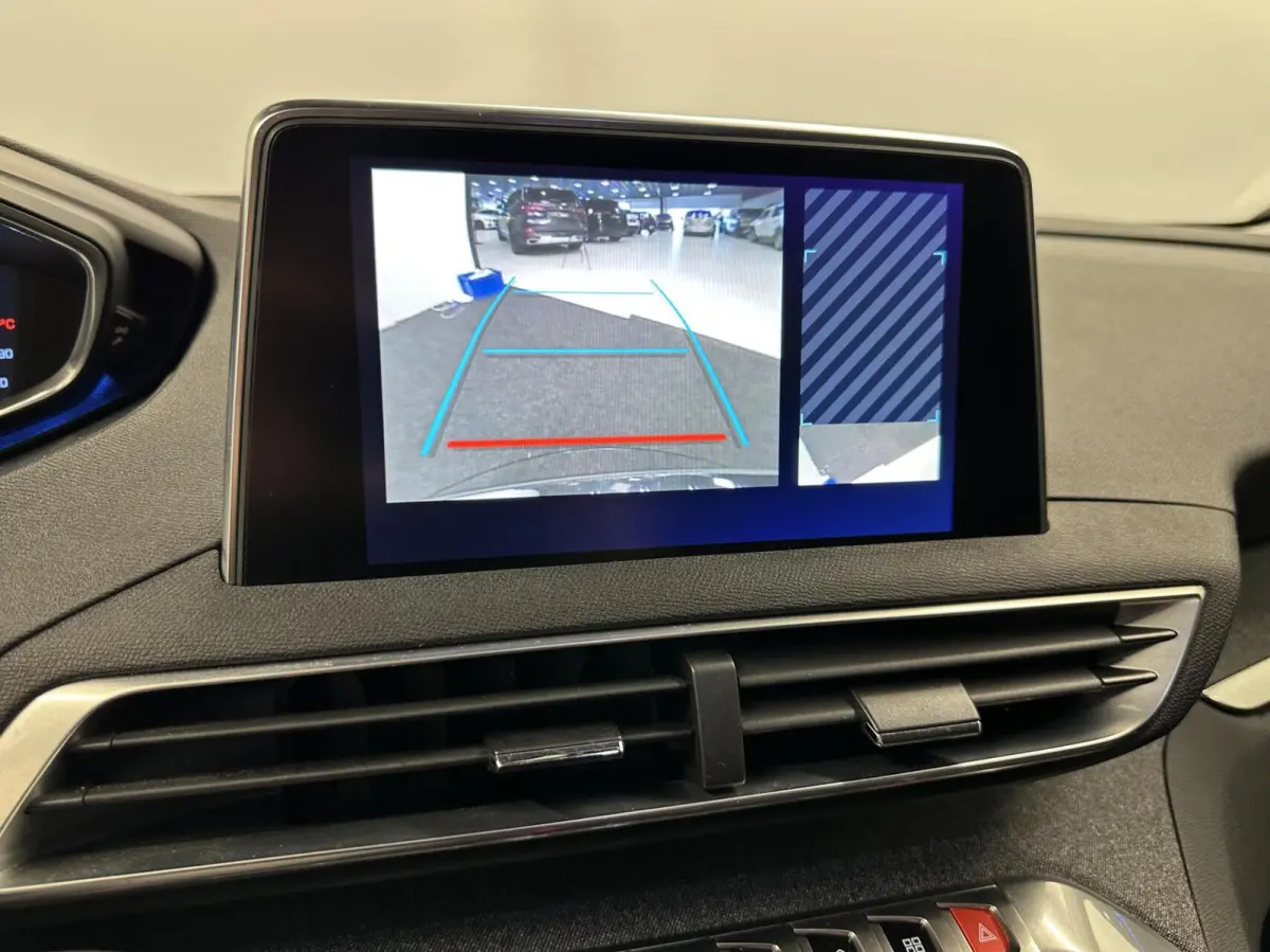 1.2 PureTech Blue Lease Premium CAMERA CARPLAY ECC CRUISE.