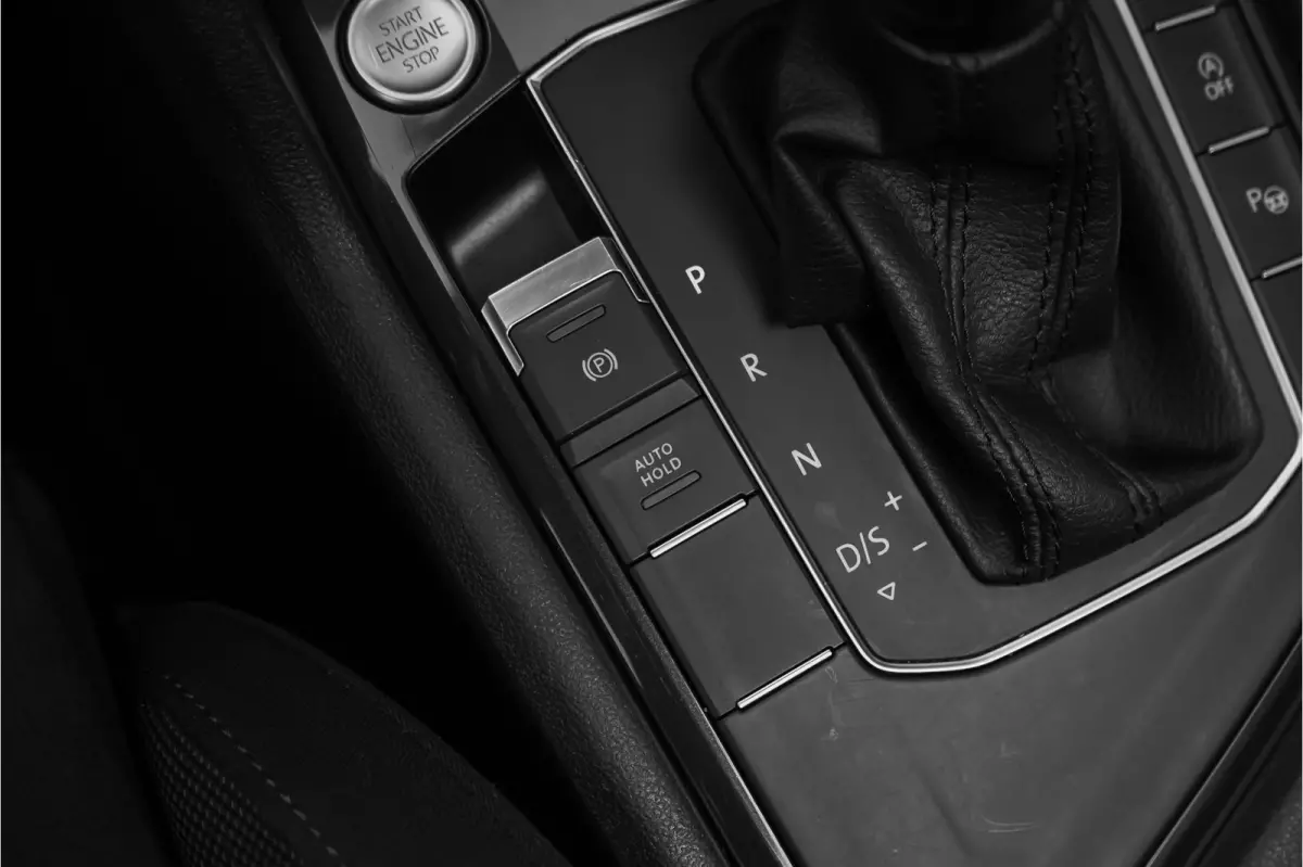 1.5 TSI DSG R-Line Pano ACC Camera CarPlay 20" Suzuka