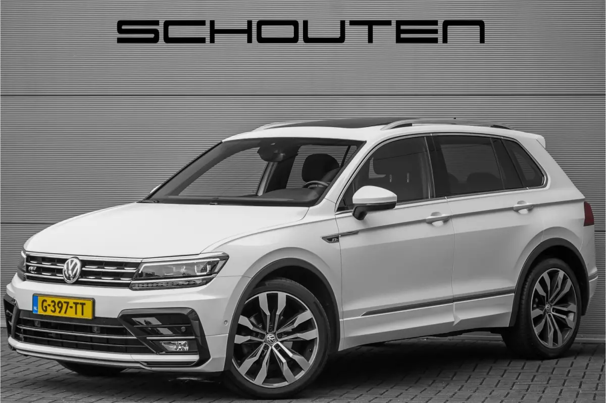 1.5 TSI DSG R-Line Pano ACC Camera CarPlay 20" Suzuka