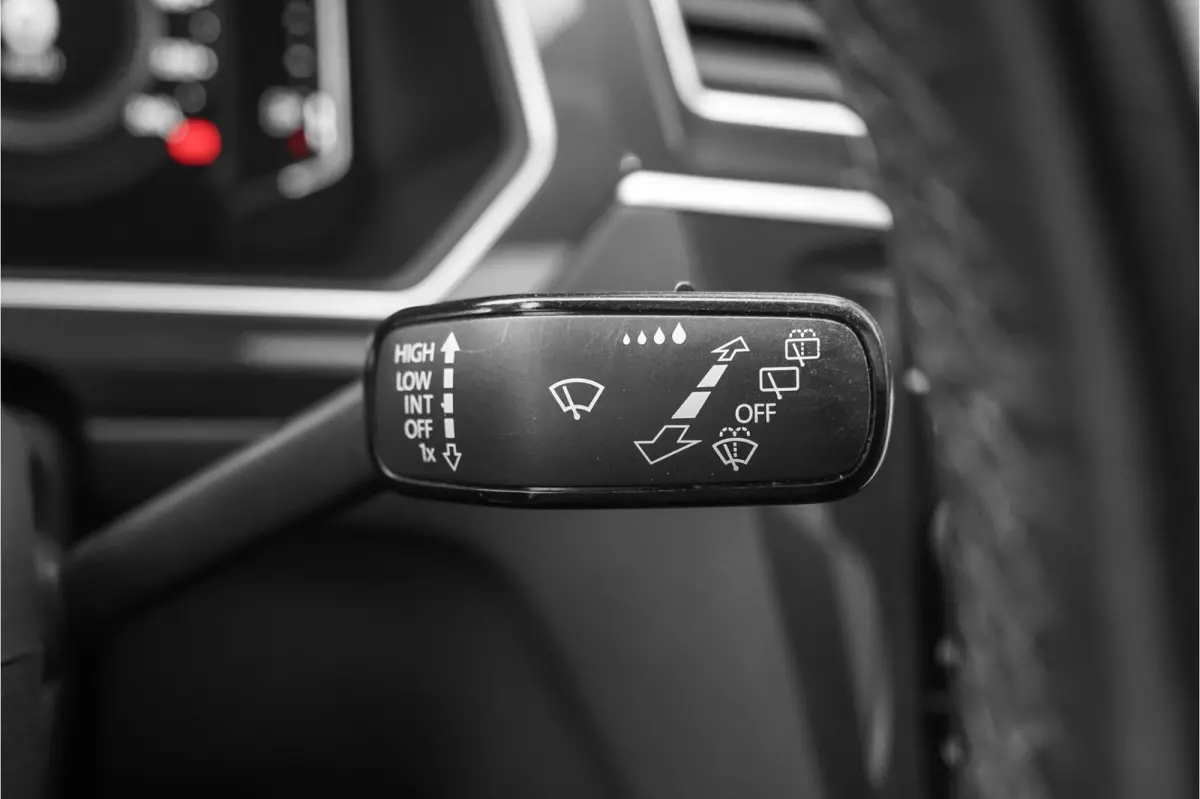 1.5 TSI DSG R-Line Pano ACC Camera CarPlay 20" Suzuka