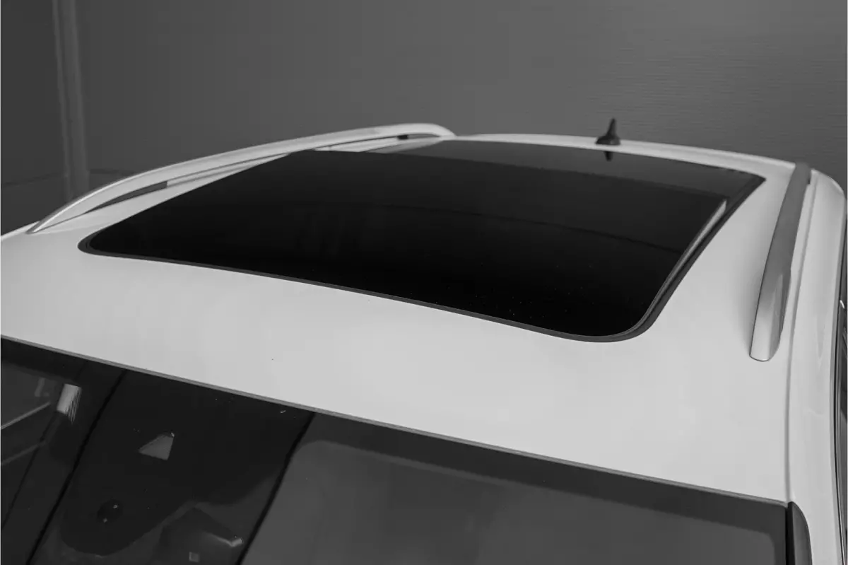 1.5 TSI DSG R-Line Pano ACC Camera CarPlay 20" Suzuka