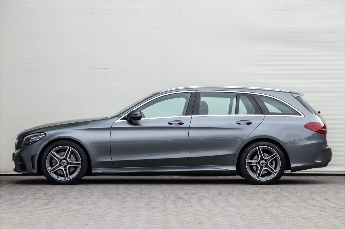 200 AMG Sportpakket, Distronic, Trekhaak, Camera Facelift