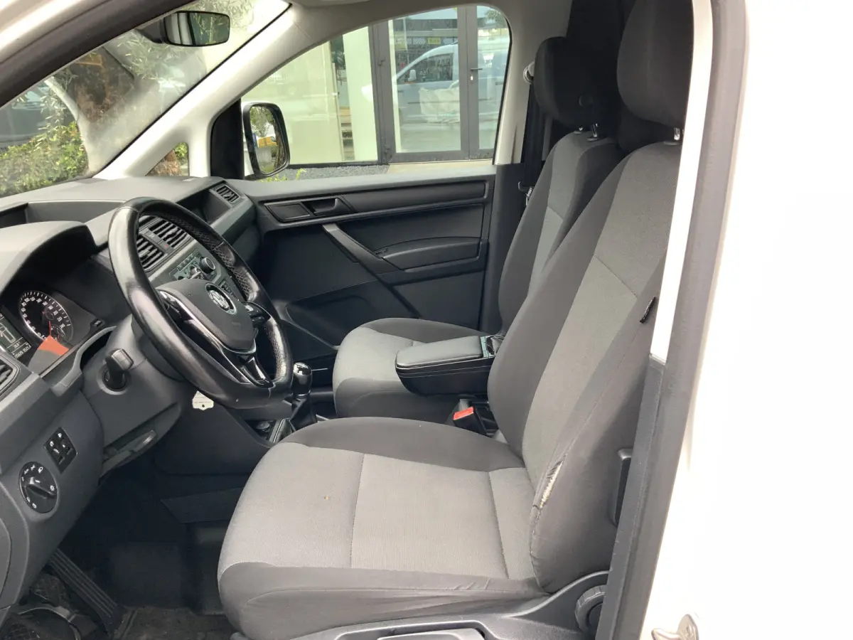 2.0 TDI L2H1 BMT Maxi Highline Airco Cruise Alu Velg Trekhaak 1400 kg Dakrailing Euro 6