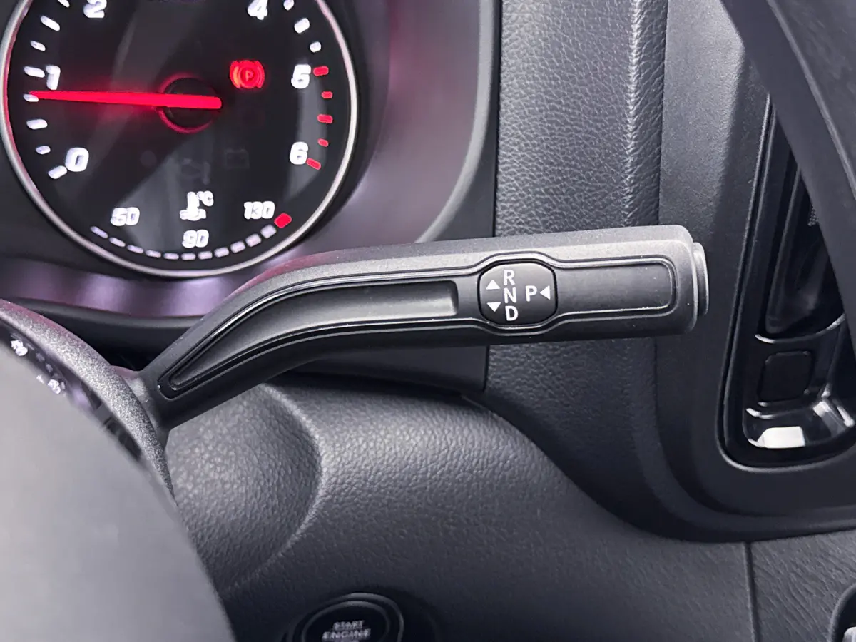 116 L2 Pro Trekhaak Led Camera met sensoren Betimmering Cruise Control