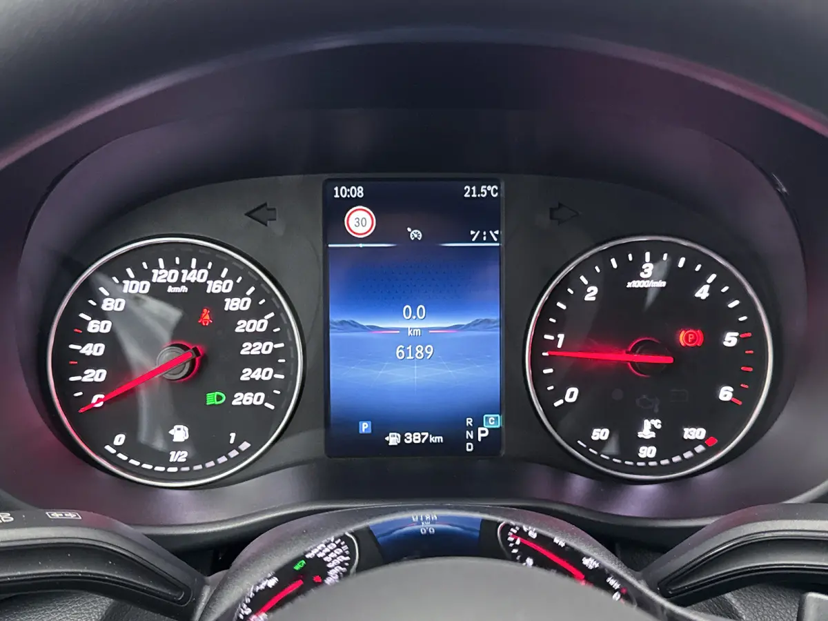 116 L2 Pro Trekhaak Led Camera met sensoren Betimmering Cruise Control
