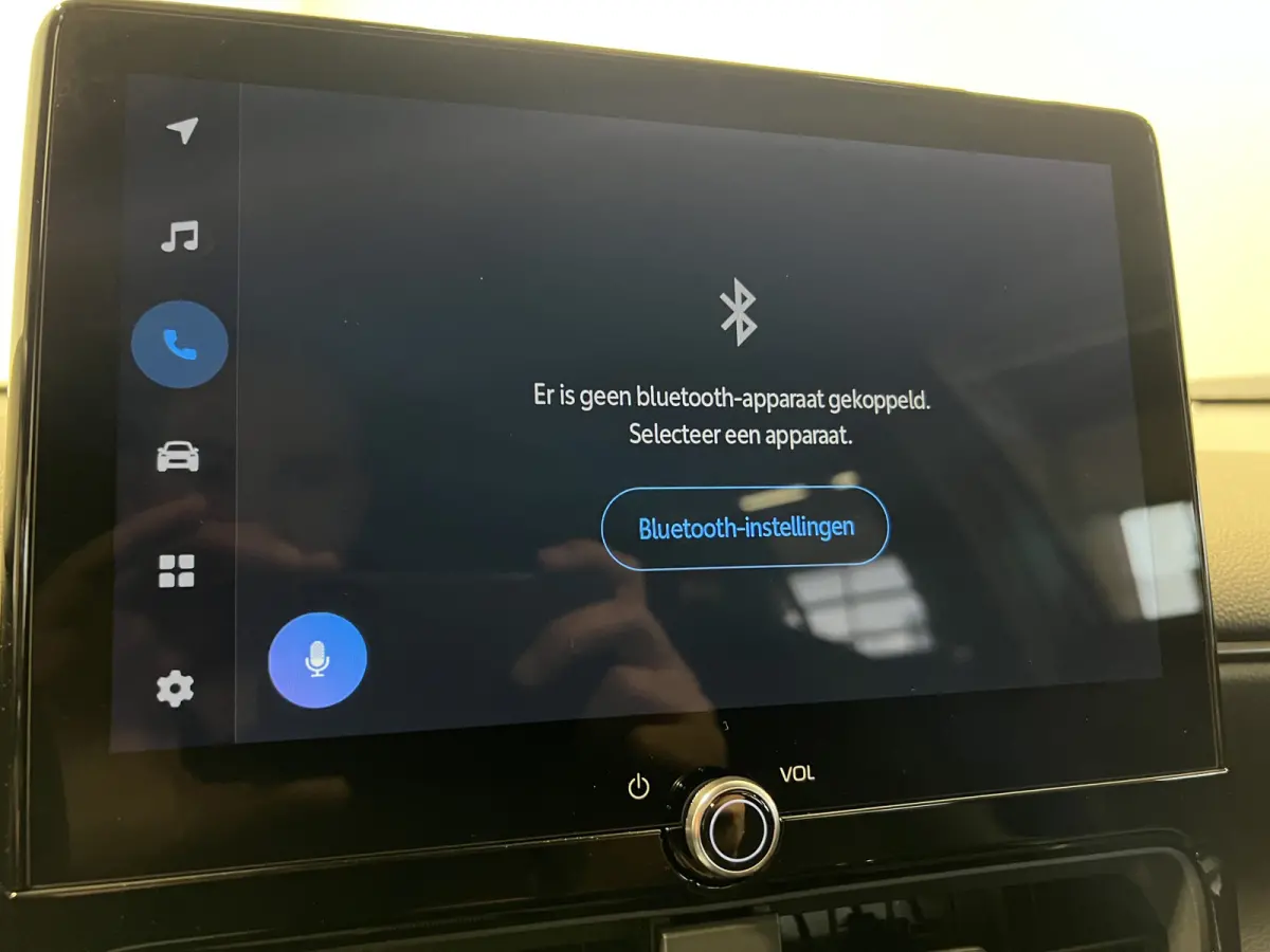 1.5 Hybrid 130 GR SPORT | Android Auto/Apple Carplay | LMV 18" | Voorstoelen Verwarmd | Cruise Control Adaptief | PDC Voor en Achter | Airco |