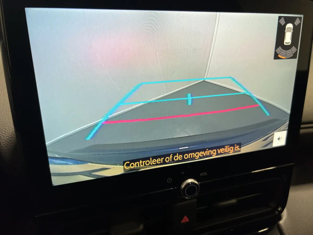1.5 Hybrid 130 GR SPORT | Android Auto/Apple Carplay | LMV 18" | Voorstoelen Verwarmd | Cruise Control Adaptief | PDC Voor en Achter | Airco |