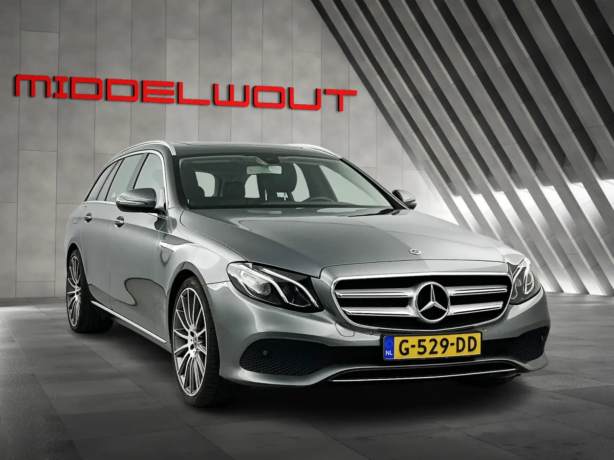 200 Premium+ Facelift Schuif/kanteldak/Trekhaak/AMG-20'LMV