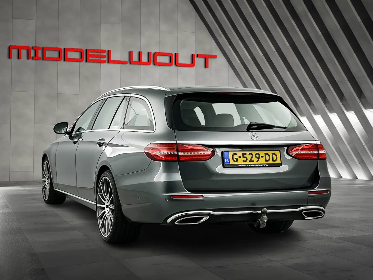 200 Premium+ Facelift Schuif/kanteldak/Trekhaak/AMG-20'LMV