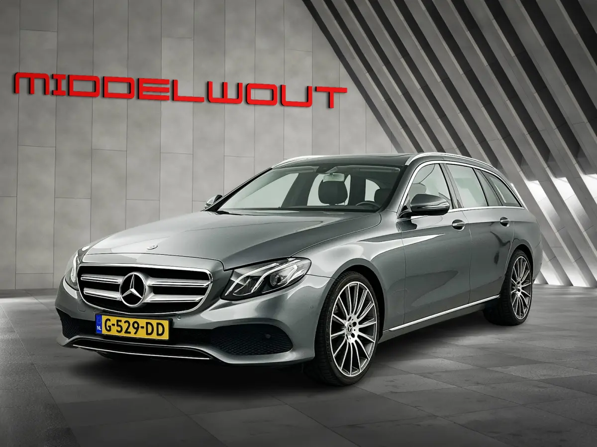 200 Premium+ Facelift Schuif/kanteldak/Trekhaak/AMG-20'LMV