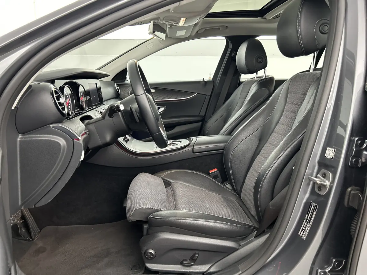 200 Premium+ Facelift Schuif/kanteldak/Trekhaak/AMG-20'LMV