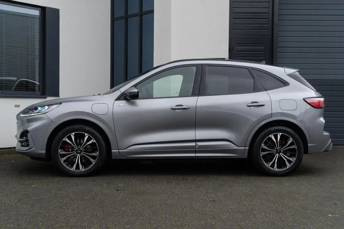 2.5 PHEV ST-Line X 225PK PANO / TECH PACK / B&O