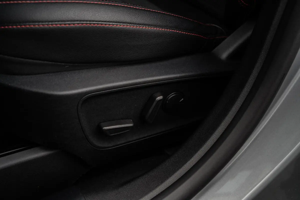 2.5 PHEV ST-Line X 225PK PANO / TECH PACK / B&O