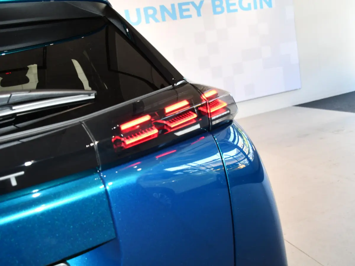 1.2 Hybrid 110 Allure | Apple Carplay/Android Auto | Direct rijden