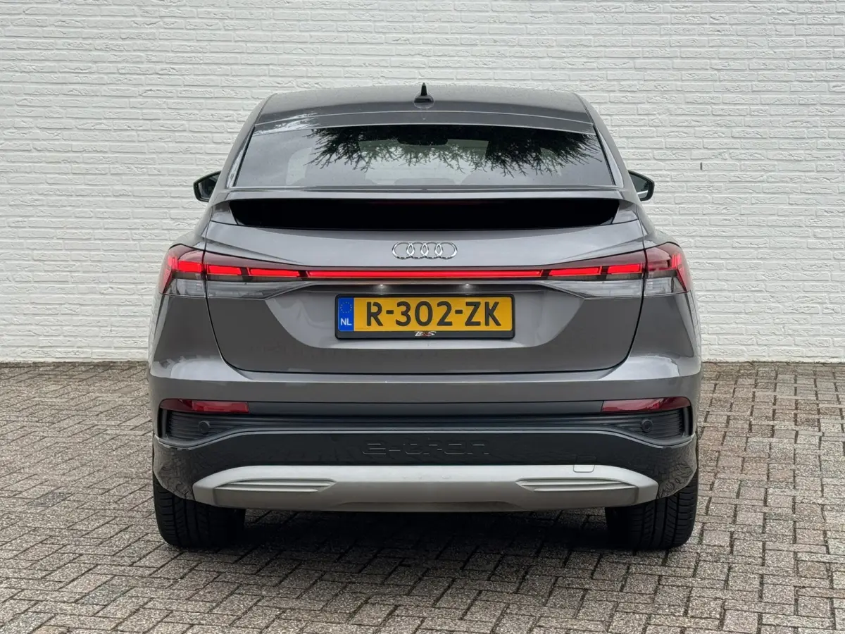 35 Advanced edition 55 kWh SOh 92% Sportstoelen 19 inch LM Keyless Led Elektrische a-klep