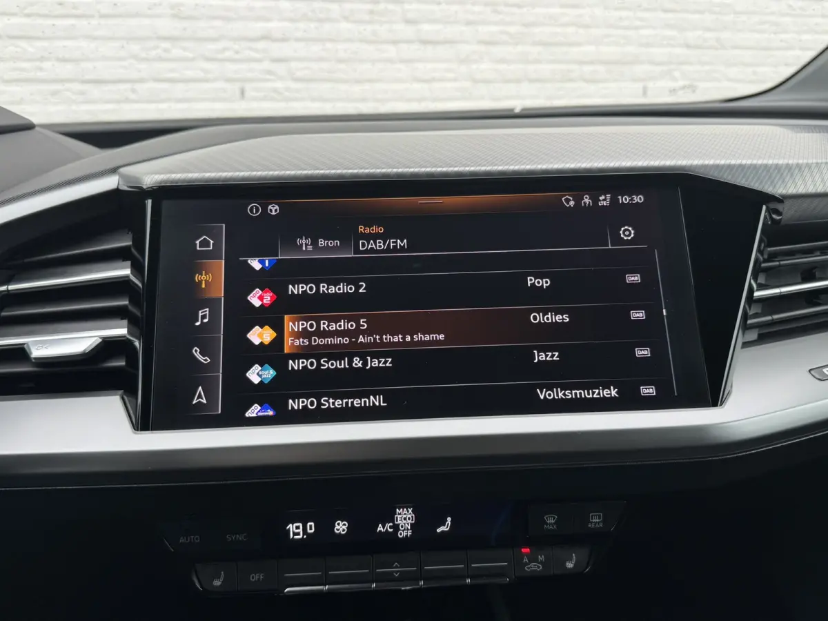 35 Advanced edition 55 kWh SOh 92% Sportstoelen 19 inch LM Keyless Led Elektrische a-klep