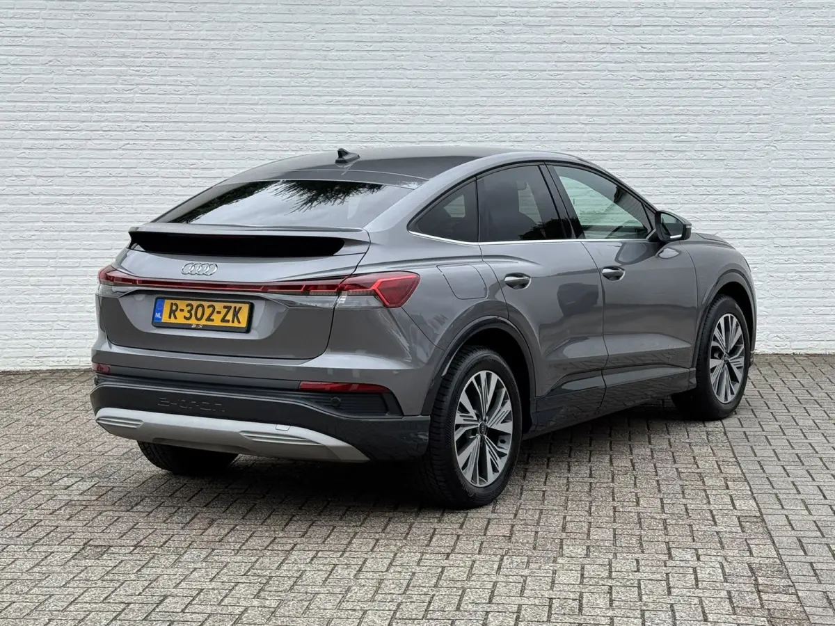 35 Advanced edition 55 kWh SOh 92% Sportstoelen 19 inch LM Keyless Led Elektrische a-klep